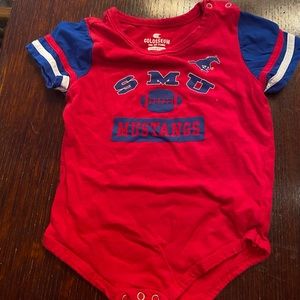 SMU Red football onesie and blue mustang bib
